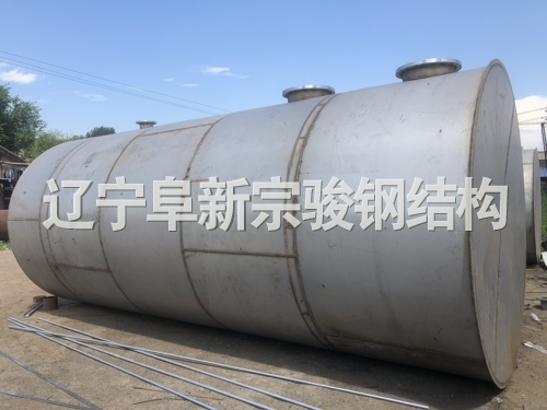 臥式白鋼儲罐，大型防腐化工儲罐